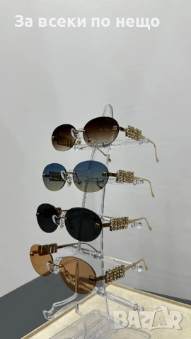 Miu Miu Слънчеви Очила С UV Защита С Подарък🎁Калъф - Различни Цветове Код E1426, снимка 4 - Слънчеви и диоптрични очила - 54028360