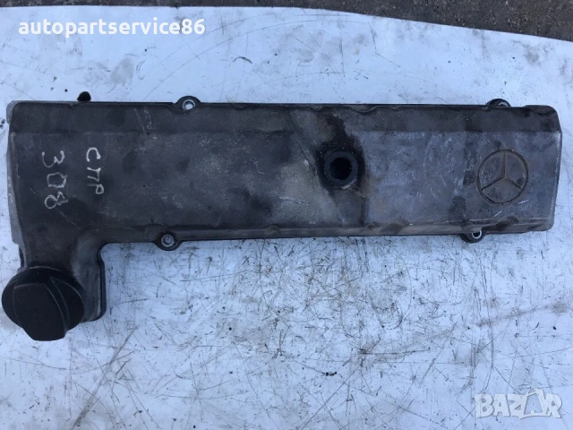 Капак на разпределителния клапан за Mercedes W601, Sprinter 308 2.3D (1998) 6010161505 , снимка 2 - Части - 54112297