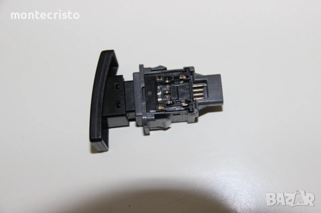 Бутон аварийни светлини Toyota Avensis T27 T270 (2009-2012г.) 84332-05060 / 8433205060, снимка 3 - Части - 54893162
