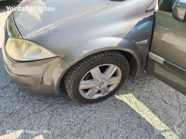 Рено Меган 1.9 DCI 2004, снимка 9 - Автомобили и джипове - 55424193