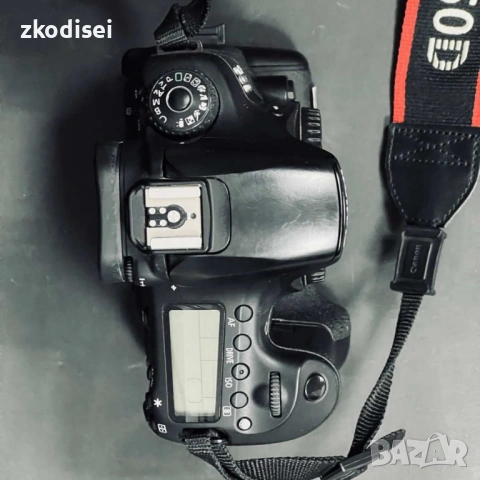 Фотоапарат CANON - EOS 60D, снимка 3 - Фотоапарати - 54892633
