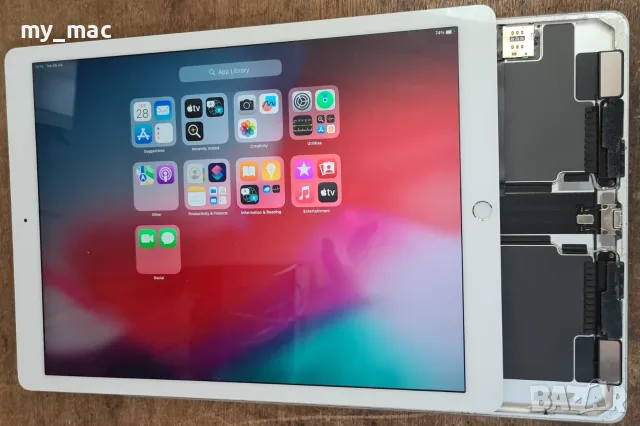 Apple iPad Pro 12.9-inch (1st generation) with Wi-Fi + Cellular connectivity
