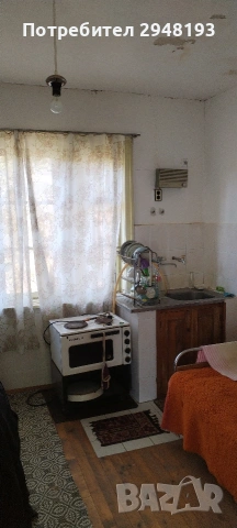 Имот две къщи и гараж, снимка 17 - Къщи - 55140482