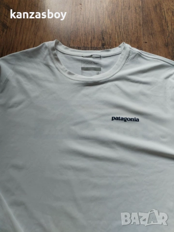 Patagonia Logo Lightweight - страхотна мъжка блуза L , снимка 3 - Блузи - 54760668