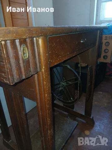 Продавам шевна машина "Singer"-крачна