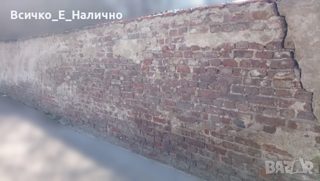 Подарявам плътни тухли единички от масивна тухлена ограда срещу събаряне и извозване (22м х 2м х 25с, снимка 3 - Строителни материали - 54756113