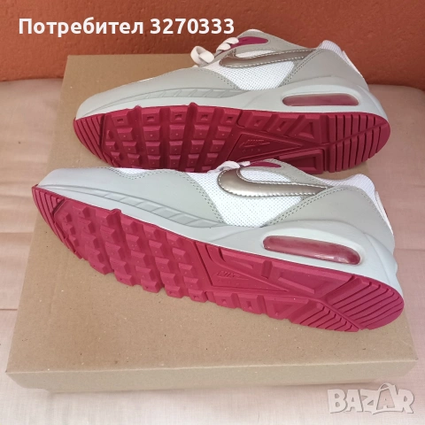 Дамски маратонки Nike Air , снимка 6 - Маратонки - 55153499