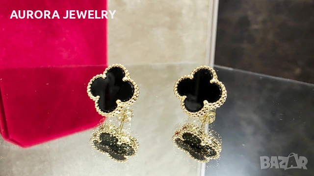 Van Cleef & Arpels VCA Gold Black Onyx Vintage Alhambra Stud Дамски Обеци с Винт, снимка 3 - Обеци - 54709949