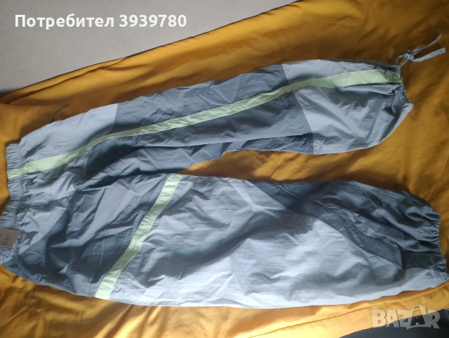 Дамско долнища Nike размер S, снимка 9 - Спортни екипи - 53873215