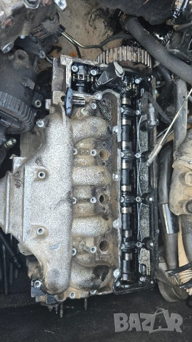Глава к-т с разпределителни валове Пежо / Ситроен 2.2 HDi 133 Peugeot Citroen, снимка 3 - Части - 54018739
