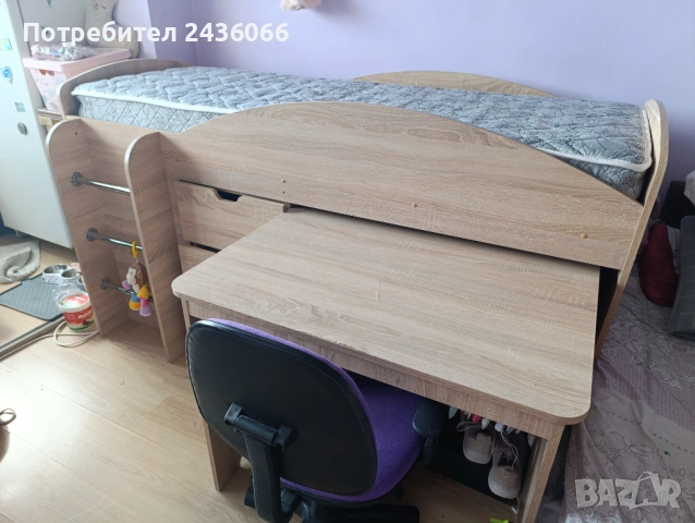 Детско легло с бюро, снимка 2 - Мебели за детската стая - 54542056