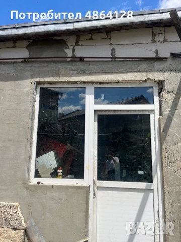 Къща с двор и гараж в центъра, снимка 7 - Къщи - 54999307