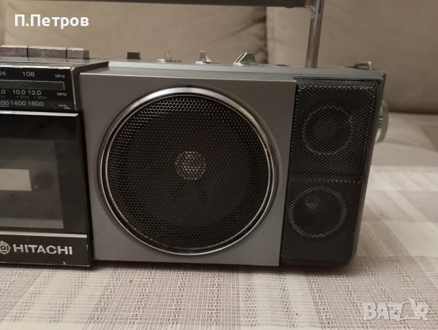 HITACHI TRK-6700H, снимка 3 - Радиокасетофони, транзистори - 54690744