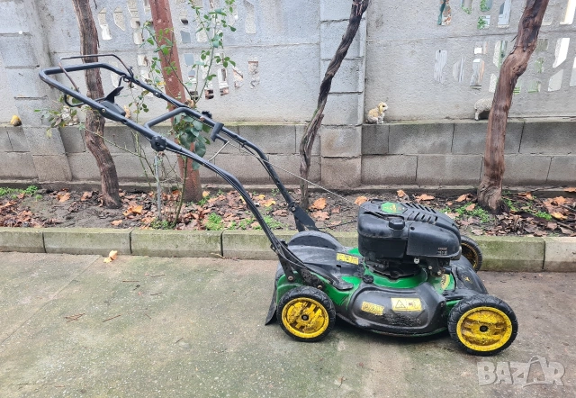 Самоходна бензинова косачка John Deere Мулчираща