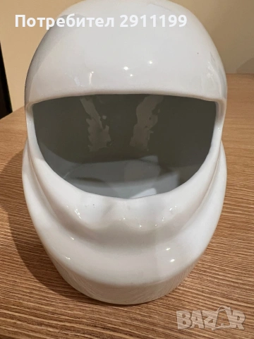 Порцеланов пепелник – мото каска, снимка 3 - Декорация за дома - 54282431