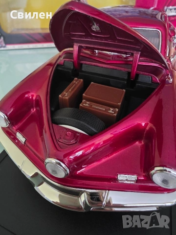 Модели 1:18, снимка 4 - Колекции - 54278417