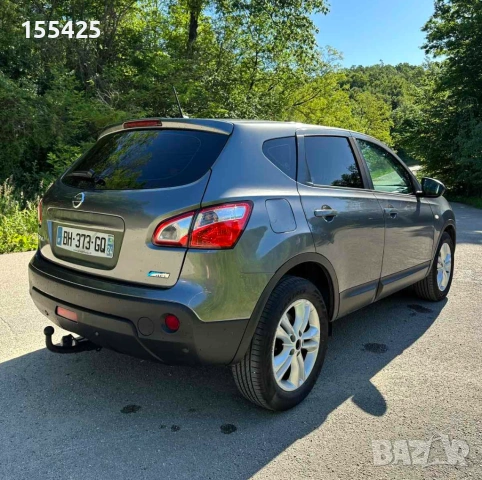 Nissan Qashqai 1.5dci 110к.с., снимка 8 - Автомобили и джипове - 54724882