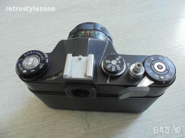 № 8588 Стар фотоапарат ZENIT EM   , снимка 5 - Други ценни предмети - 54430759