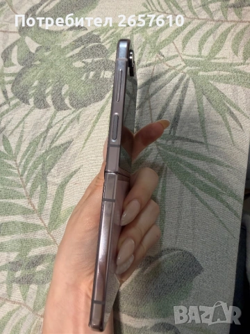 Samsung Galaxy Z Flip 5, снимка 4 - Samsung - 54568641