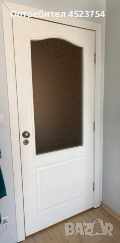 Холна бяла врата