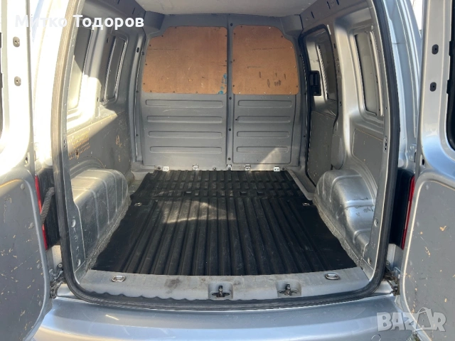 Vw Caddy 1.9TDI 105kc.Клима, снимка 9 - Автомобили и джипове - 54332858