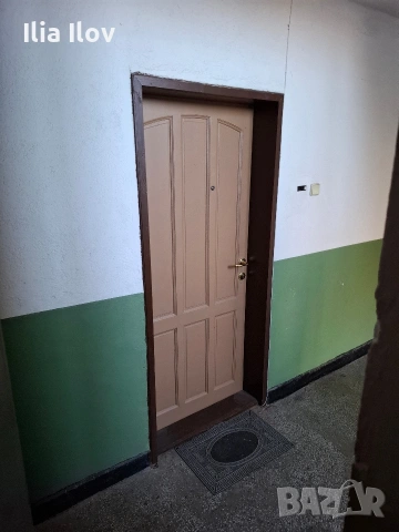 Продавам апартамент без посредник.