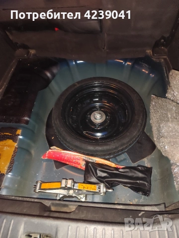 Нисан Тиида ц 11, снимка 16 - Автомобили и джипове - 54195461