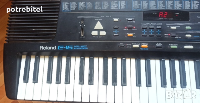Roland E 16 синтезатор,клавир,аранжор, снимка 2 - Синтезатори - 54068128