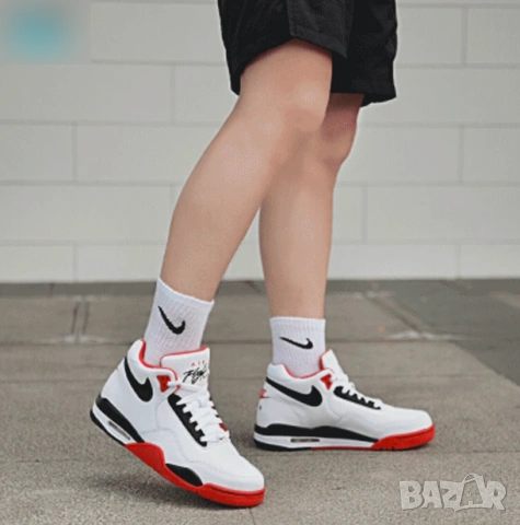 Nike Flight Legacy "Red номер 41 кецове / маратонки , снимка 2 - Маратонки - 54430887