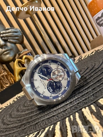 Кварцов часовник Massimo Dutti