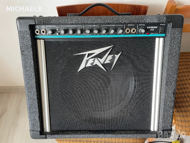 Продавам кубе за бас китара PEAVEY EXPRESS-112