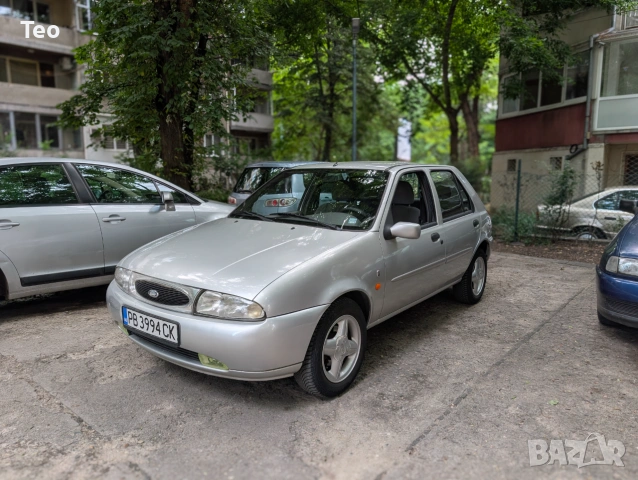 Ford Fiesta mk4 Ghia 1.25 16v 75 к.с., снимка 7 - Автомобили и джипове - 55204573
