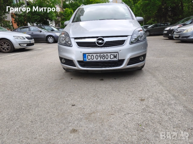 Опел зафира Б 1.8 140к.с.2006 г., снимка 2 - Автомобили и джипове - 54664382