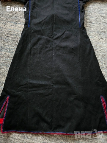 Автентична кюстендилска казмирена сая със сърма, снимка 10 - Антикварни и старинни предмети - 54043629