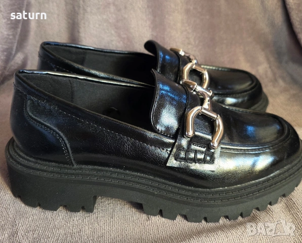 дамски обувки лоуфъри нови Stradivarius 37, снимка 3 - Други - 54429433