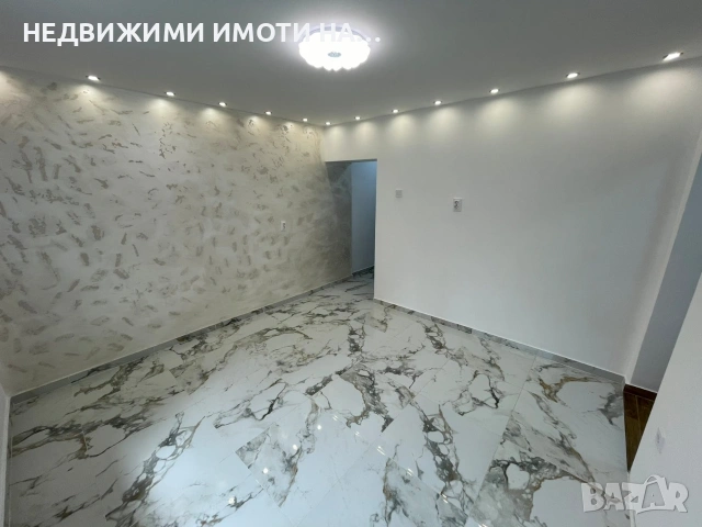 Партерен апартамент , снимка 4 - Апартаменти - 54211910