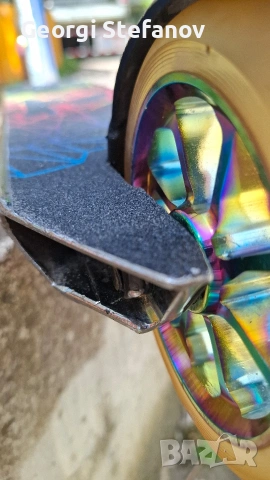 Фристайл тротинетка OXELO, снимка 8 - Скейтборд, ховърборд, уейвборд - 50680461