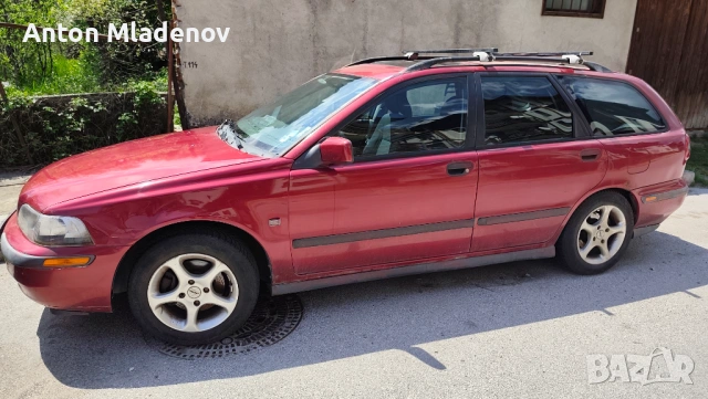 Volvo ,Волво v40 , комби 1.8 бензин/газ