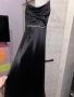 Черна сатенена рокля+бижу, снимка 1