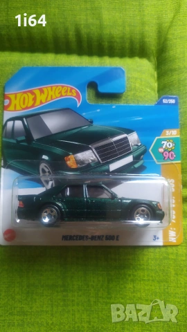 Hot Wheels Mercedes-Benz 500E