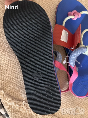сандали Havaianas , снимка 2 - Детски сандали и чехли - 55174869