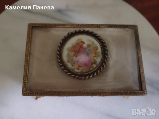 Винтидж кутия за бижута, снимка 2 - Други ценни предмети - 55185987