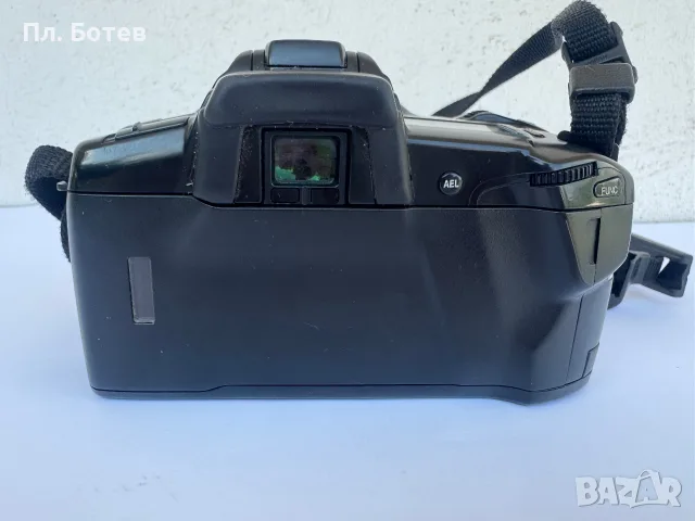 Фотоапарат Minolta Dynax 7 xi, снимка 3 - Фотоапарати - 55610249