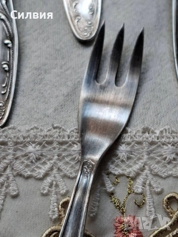 Руски вилички- 6 броя , снимка 4 - Антикварни и старинни предмети - 54234357