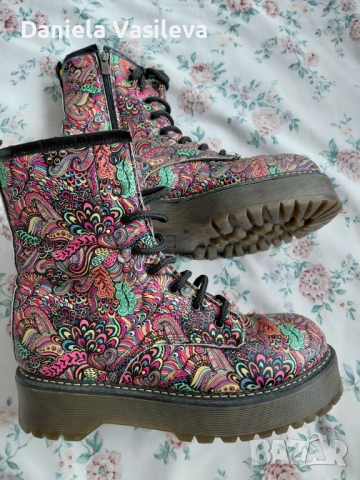 Цветни боти р-р39, снимка 2 - Дамски боти - 54278353