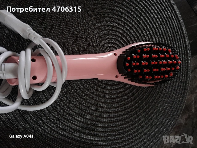 Четка за изсушаване и изправяне на коса, снимка 2 - Преси за коса - 54016834