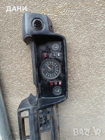 Мерцедес 207d части