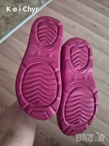 Чисто нови детски гумени ботуши Crocs Crocband Jaunt, размер C12/13 (29-30), снимка 5 - Детски боти и ботуши - 55329251