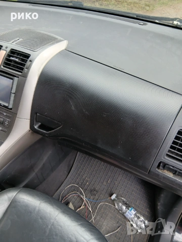 Toyota Auris на части, снимка 15 - Автомобили и джипове - 54090489