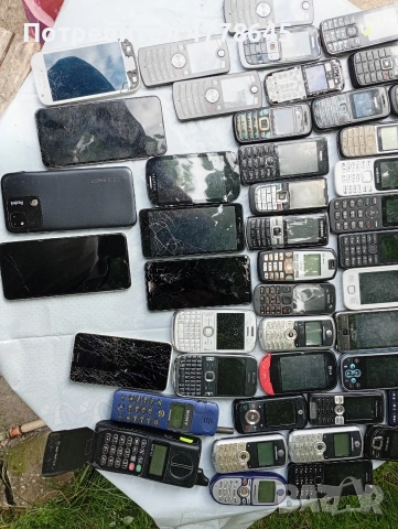 стари,ретро GSM и таблети , снимка 3 - Резервни части за телефони - 54608979